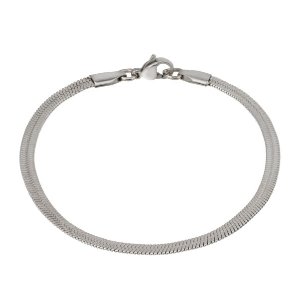Srebrna bransoletka z delikatnym zapięciem