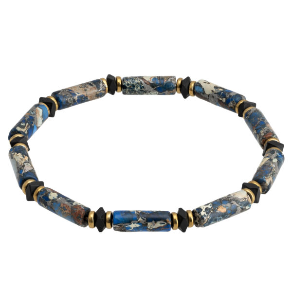 Bransoletka z niebieskimi i czarnymi kamieniami z elementami złotymi.