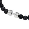 Bransoletka z czarnymi koralikami i zapięciem w kształcie hantla.