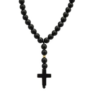 Czarny różaniec z krzyżykiem i złotą kuleczką.