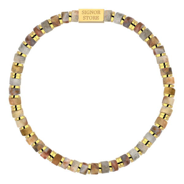 Kolorowy naszyjnik z drobnych koralików i złotych elementów.